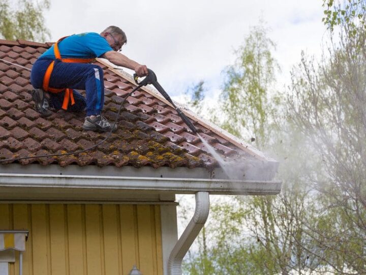 Gutter Cleaning Strongsville
