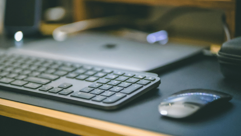 Best Desk Setup Ideas in the USA: Why Oversized Mouse Pads Are Worth It