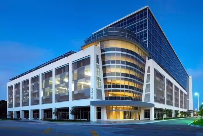 Impact of Interest Rate on Commercial Real Estate Investment