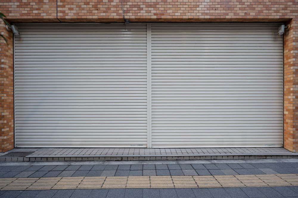 Common Industrial Door Issues and How to Fix Them 1 Common Industrial Door Issues and How to Fix Them