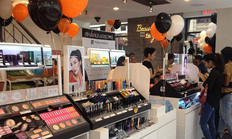 How To Identify Safe Ingredients In Popular Beauty Items?