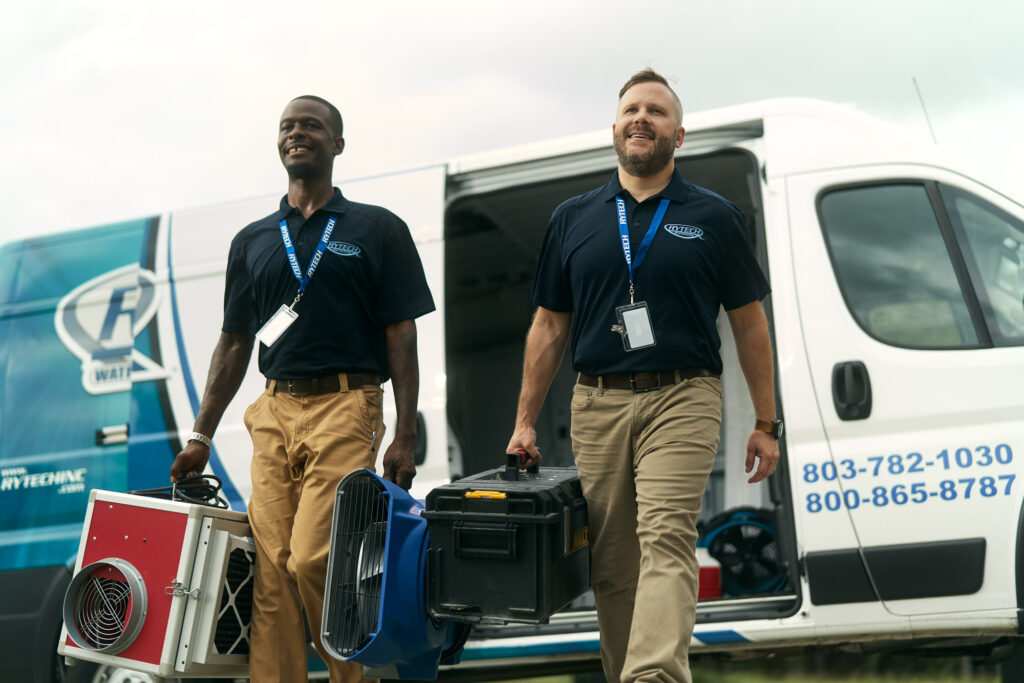 How Do Emergency Water Mitigation Services Work? 1 How Do Emergency Water Mitigation Services Work?