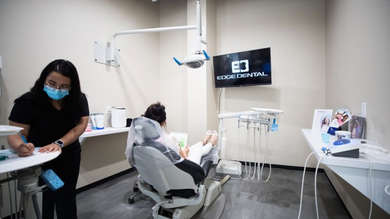 What Are the Benefits of Choosing Invisalign Over Traditional Braces?
