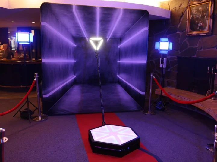 How Do Immersive Booths Redefine Special Occasions?