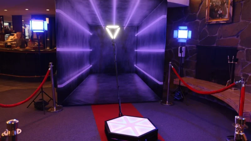 How Do Immersive Booths Redefine Special Occasions?