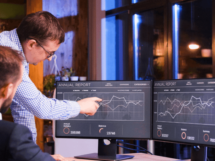 How Online Financial Advisor Services Drive Steady Wealth Growth?