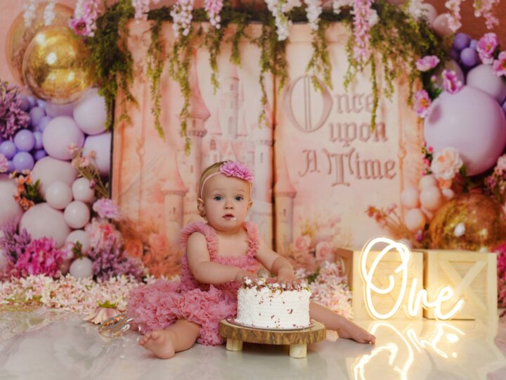 Cake Smashing Photography Sydney – Create Fun & Lasting Memories