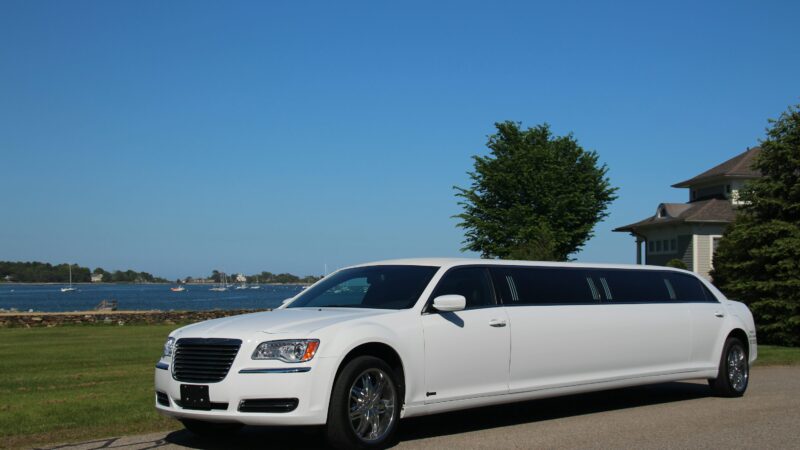 Caledon Airport Limo  Standard in Airport Transportation in Canada
