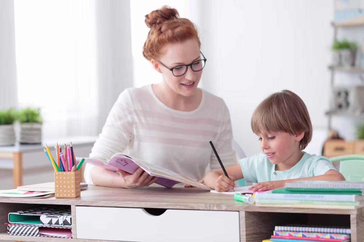 What Strategies Help Students Master Complex Subjects? 1 What Strategies Help Students Master Complex Subjects?