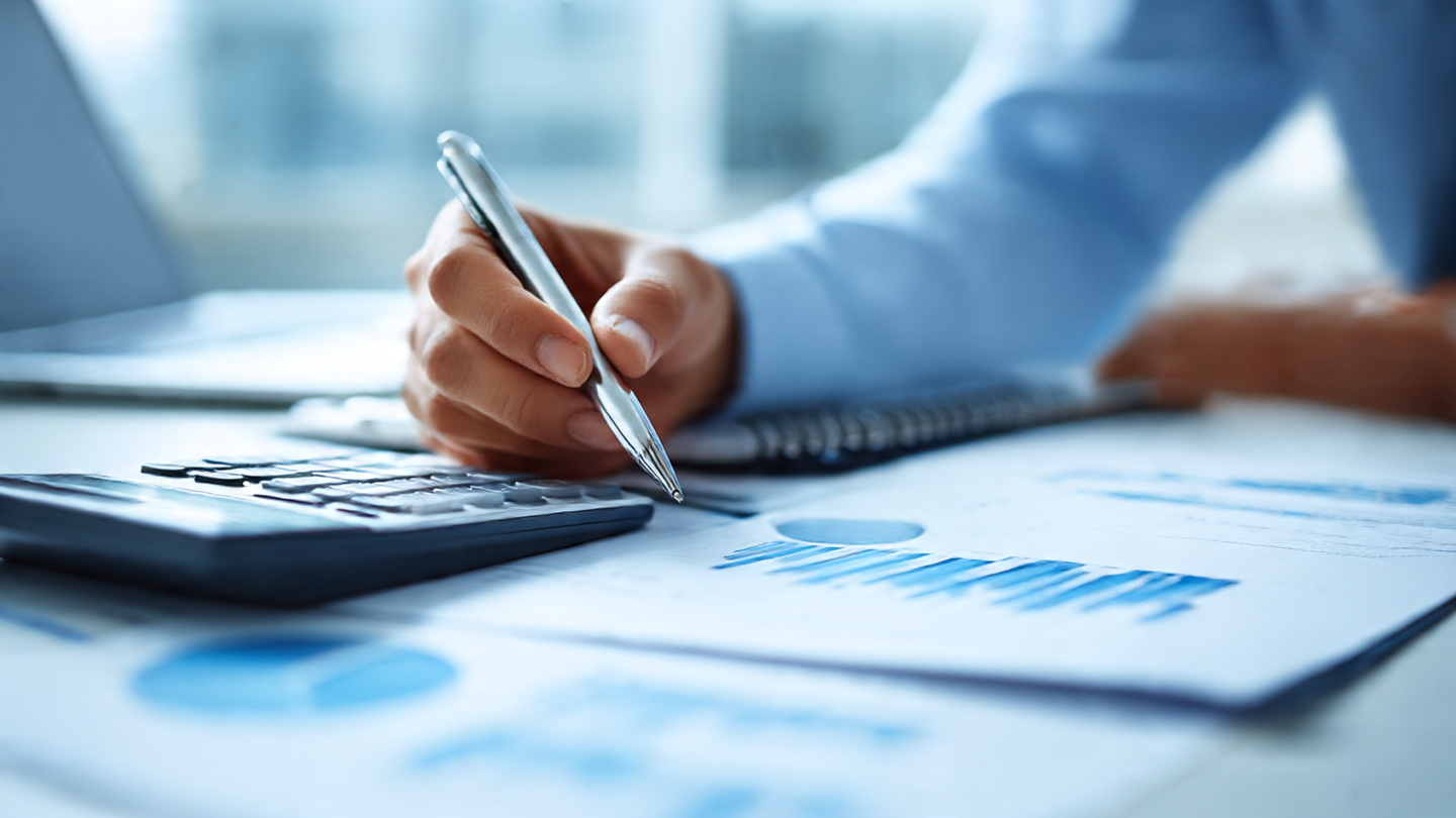 Data-Driven Revenue Cycle Management: The Future of Healthcare Collections 1 Data-Driven Revenue Cycle Management: The Future of Healthcare Collections